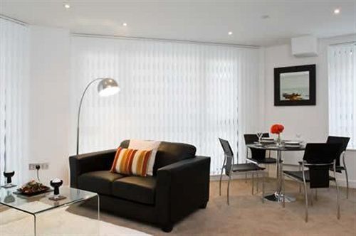 Marsh House Serviced Apartments Bristol Zewnętrze zdjęcie